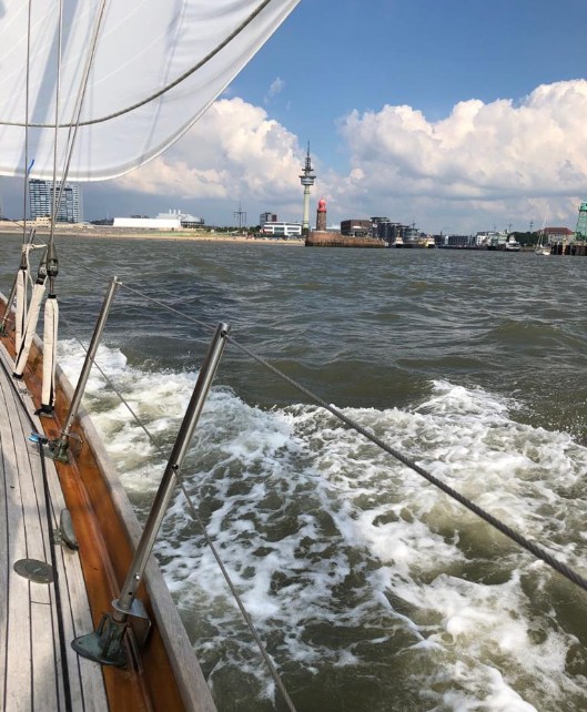 Geesteeinfahrt Ansteuerung Geestevorhafen